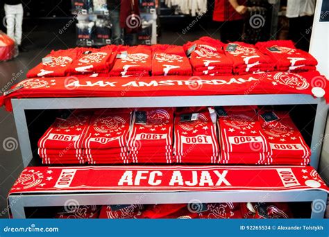 ajax fc club shop.